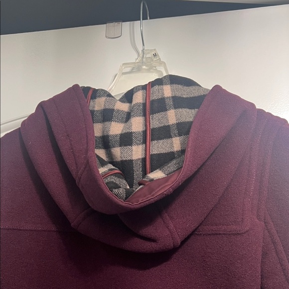 Burberry Women's Deep Burgundy Trench Coat - Picture 4 of 9